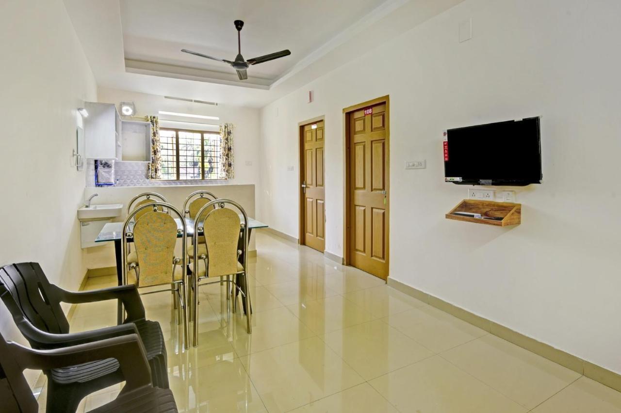 Hotel O Royal Residency Erattupetta Exterior photo